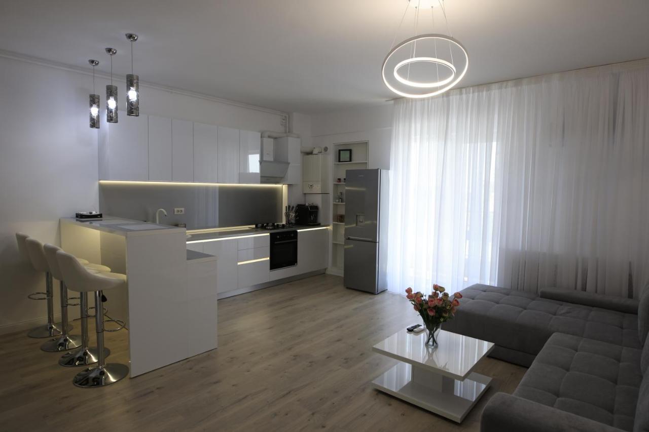 Nicho Residence 2 Bucurestii Noi Luaran gambar
